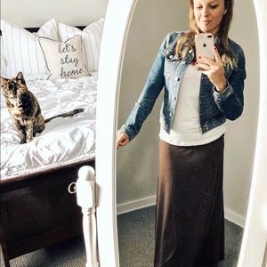 Brown maxi skirt